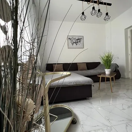 Ferienwohnung Aranylak Vendeghaz Abádszalók Exterior foto